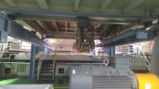 China Máquina não tecida da fabricação da tela dos PP Spunbond do CE para todo o material higiênico fornecedor